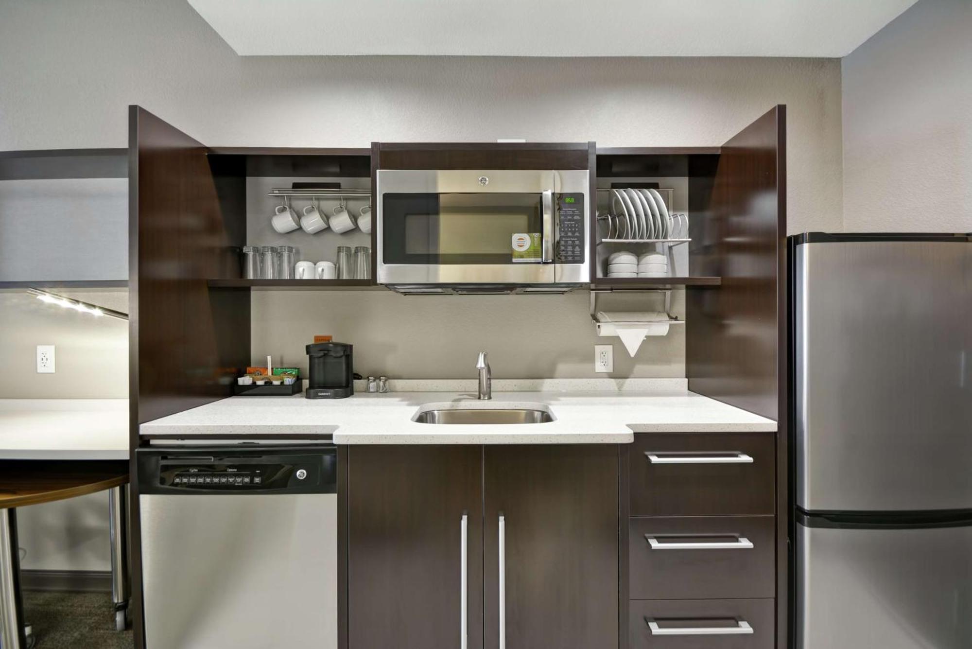 Home2 Suites By Hilton Stow Akron Εξωτερικό φωτογραφία