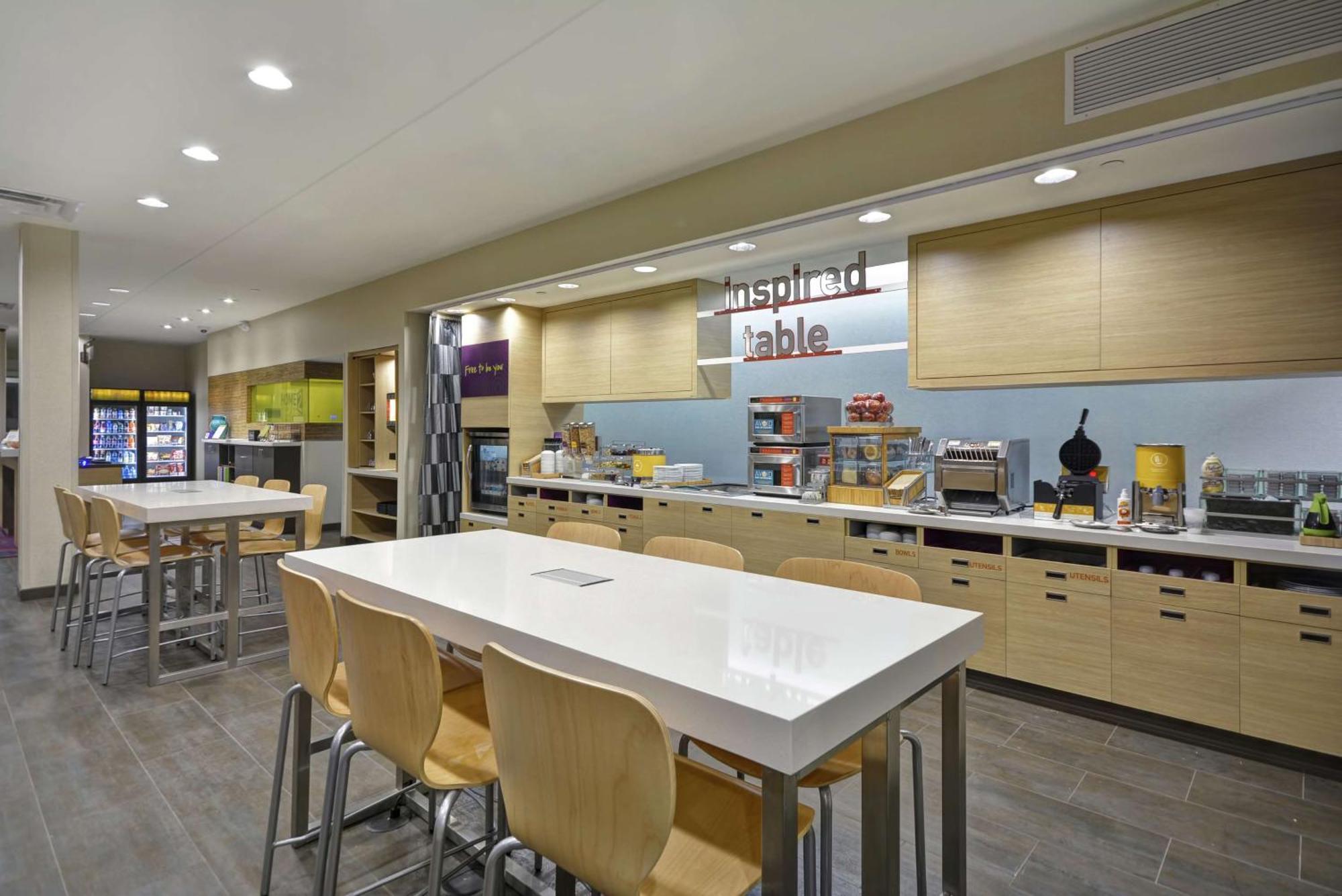 Home2 Suites By Hilton Stow Akron Εξωτερικό φωτογραφία